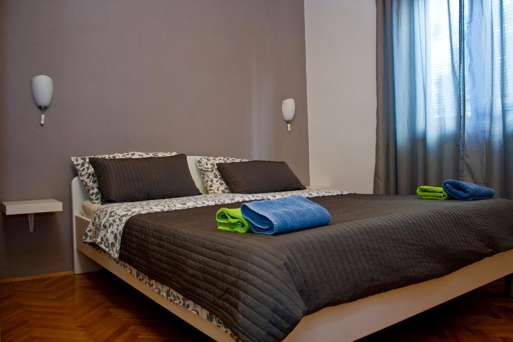 Apartments Merlin Novigrad Istria Esterno foto